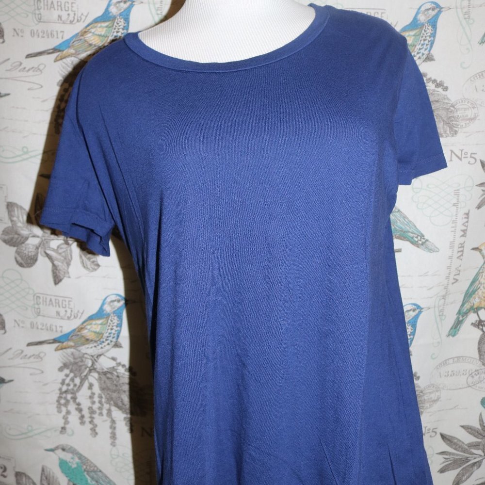 MeUndies ladies blue scoop neck tee shirt size medium - NWOT